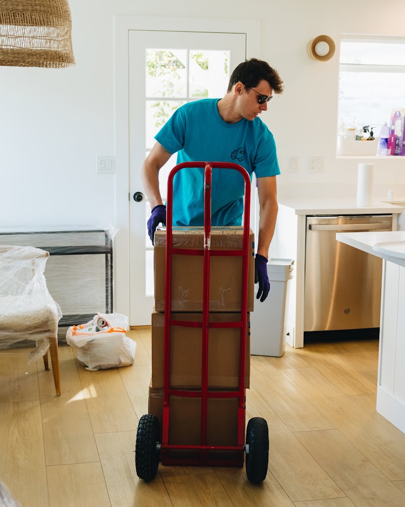 Simple Moving photo