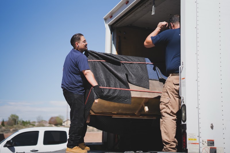 JP Moving logo