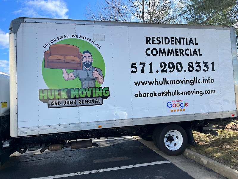 Hulk Movers logo