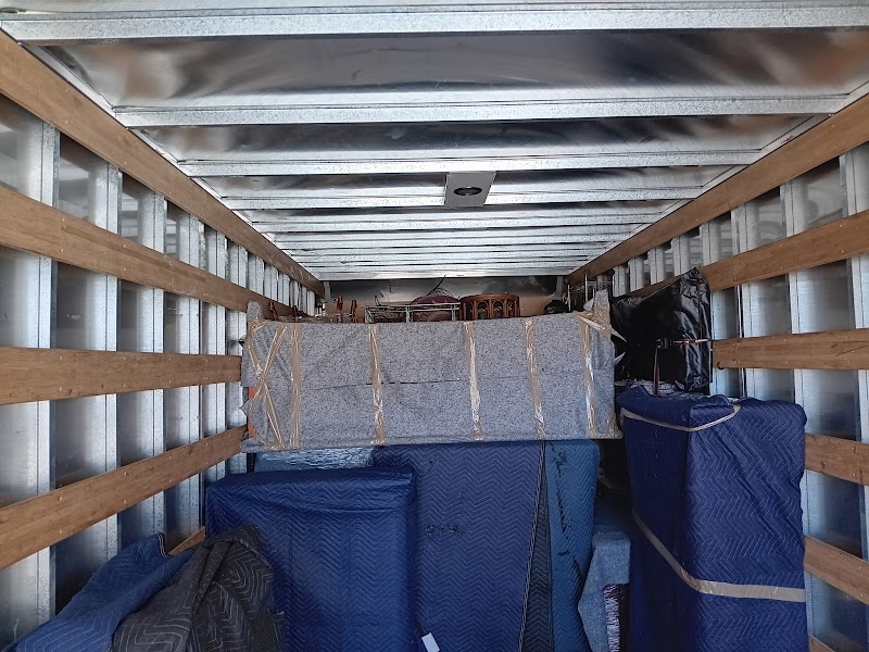 Fatboy Slims Moving Company LLC photo
