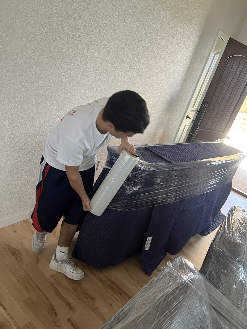 Xtreme Moving photo
