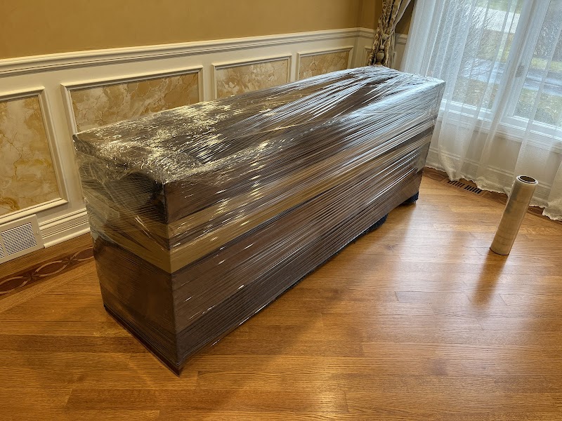 Nice Guys movers photo