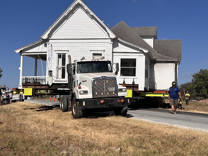 L.W. Oney House Moving & Leveling logo