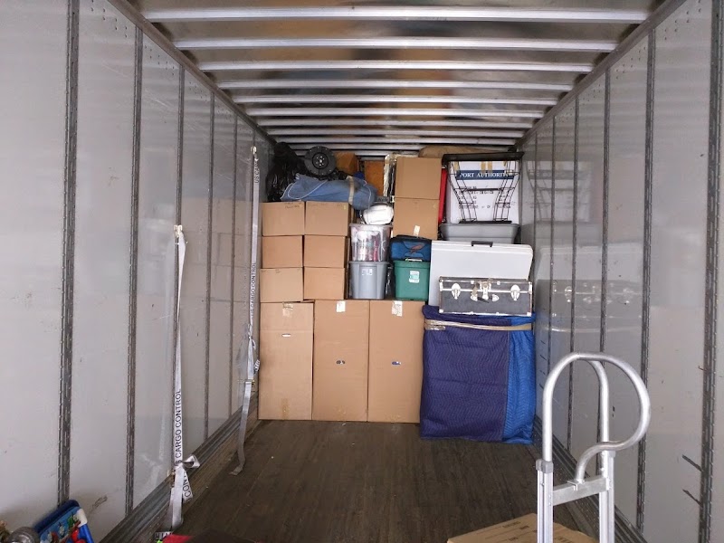 Sebastian Moving Tennessee logo