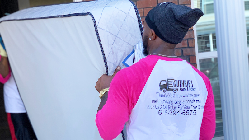 Guthries Moving & Delivery logo