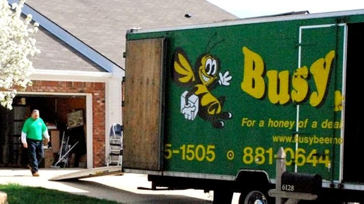Busy Bee Movers logo