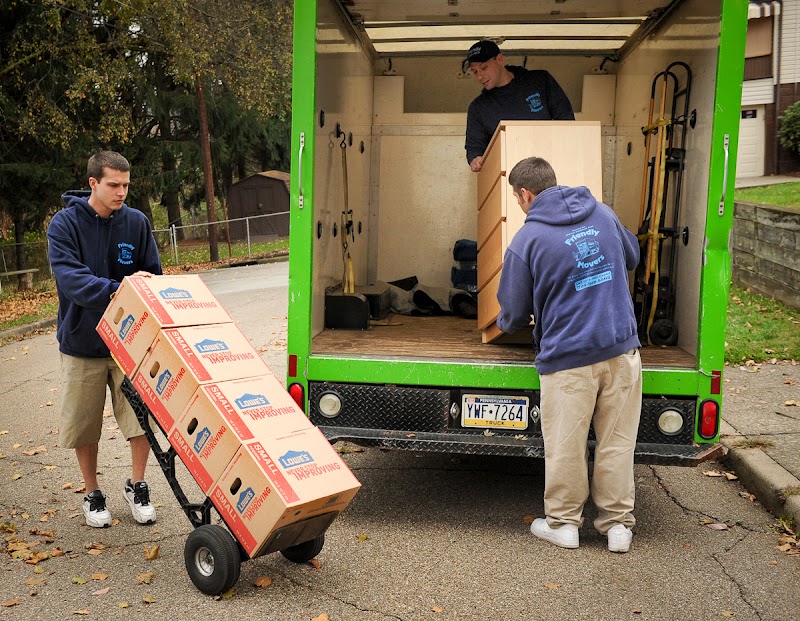 Friendly Movers LLC photo