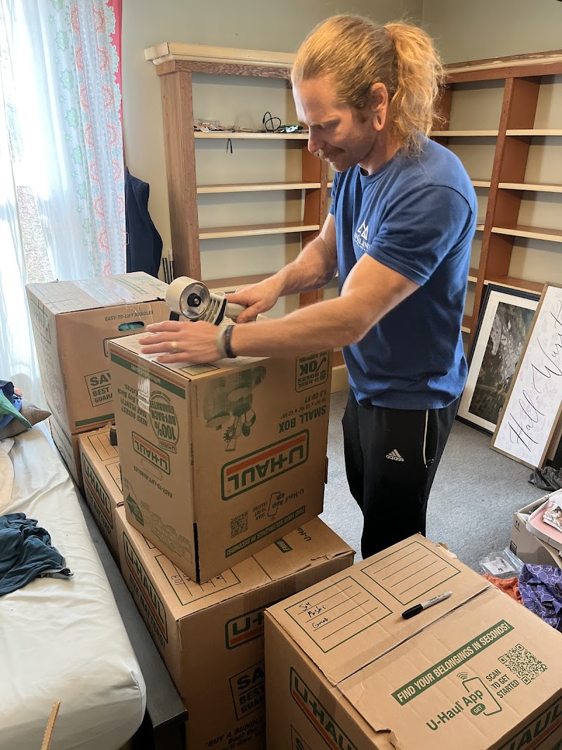 Highland Moving Company photo