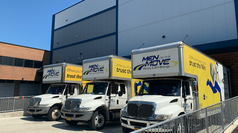 Men On The Move Moving Professionals logo