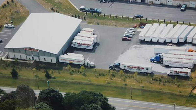 Glamour Moving & Storage logo