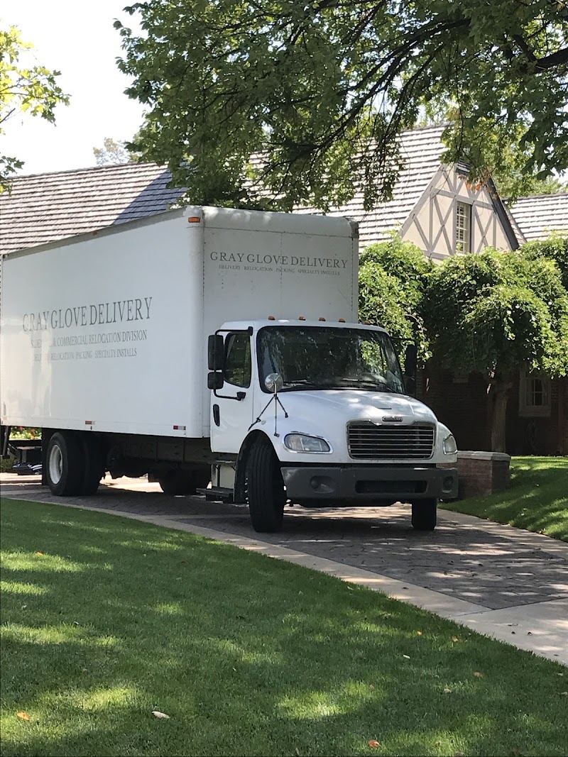 Gray Glove Moving & Storage logo