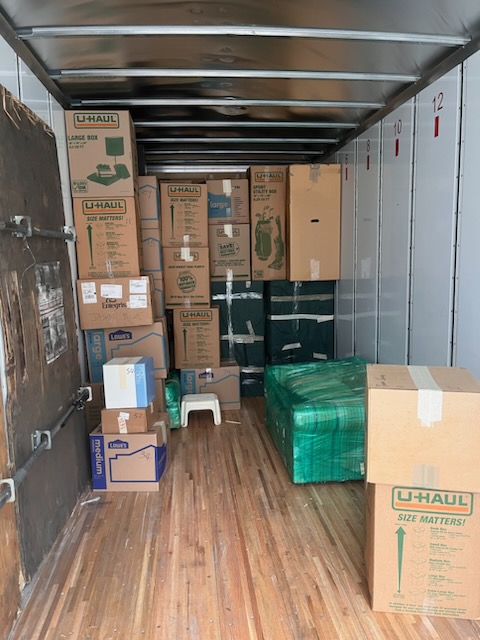 Making Moving Easy photo