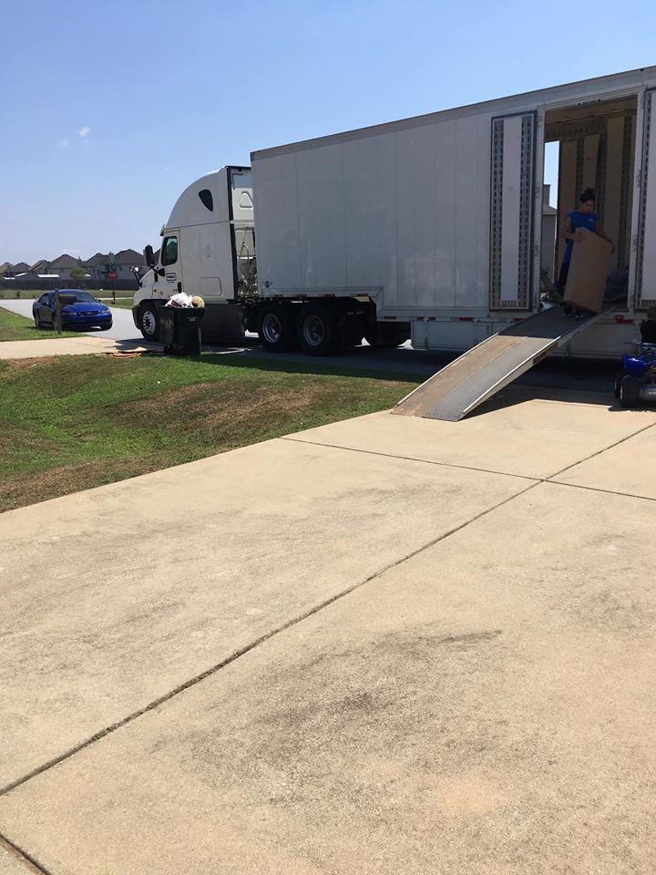 Relentless Moving Logistics, LLC logo