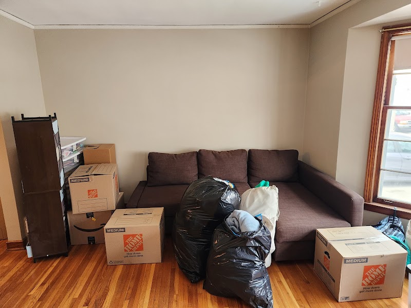 Chicago Favorite Movers LLC photo
