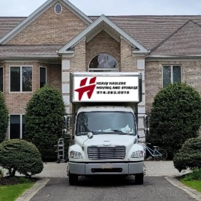 Heavy hitters moving logo