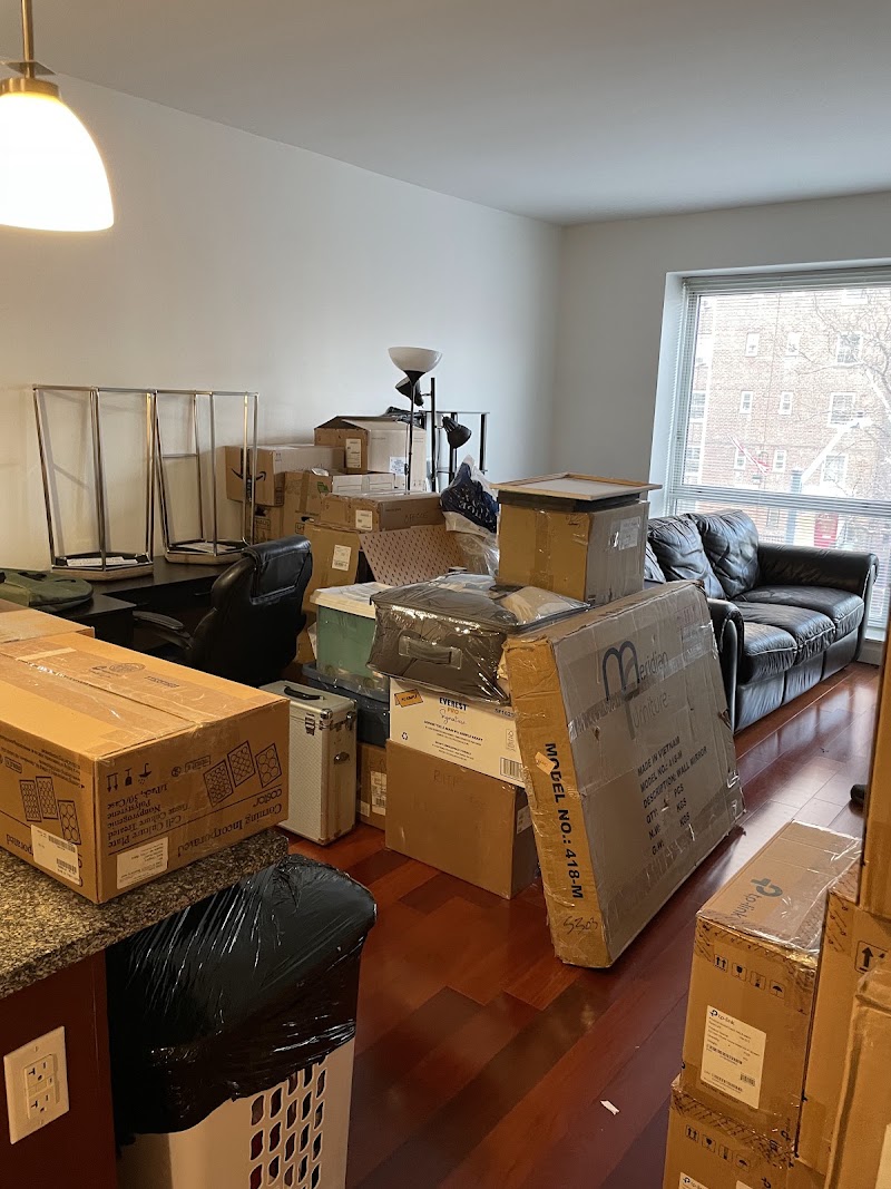Orange Truck Movers photo