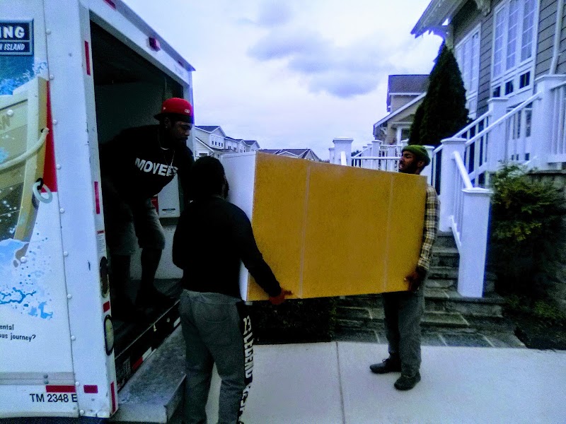 Marbury Movers logo
