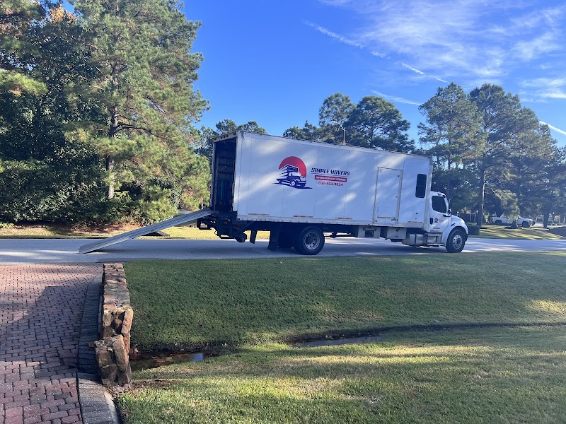 Simple Movers photo