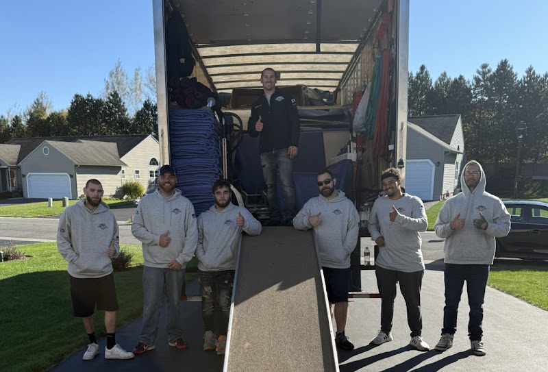 First Class Moving & Removal LLC logo