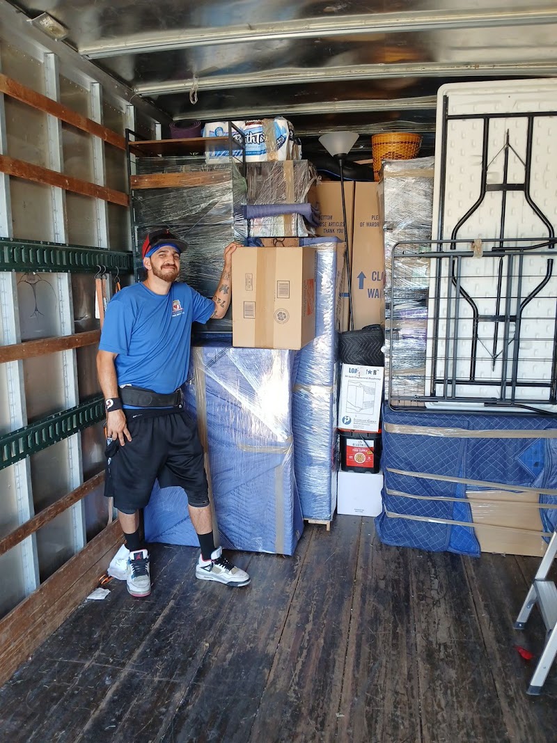 Poindexter Moving photo