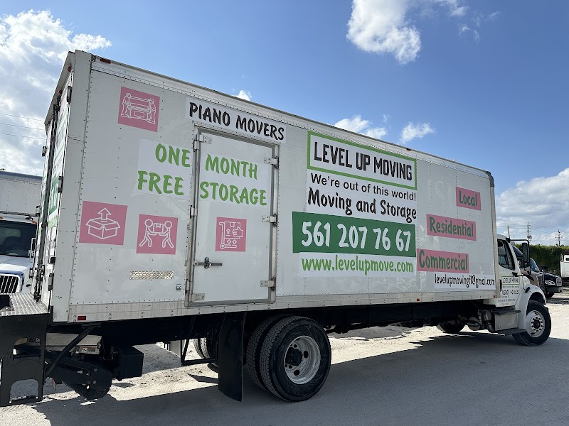 level up moving FL logo