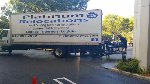 Platinum Relocation logo