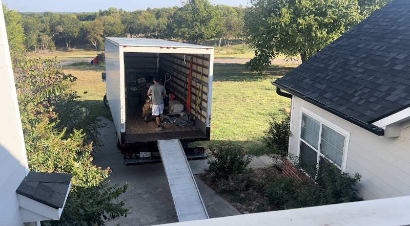Jc Moving Company - Dallas Movers logo