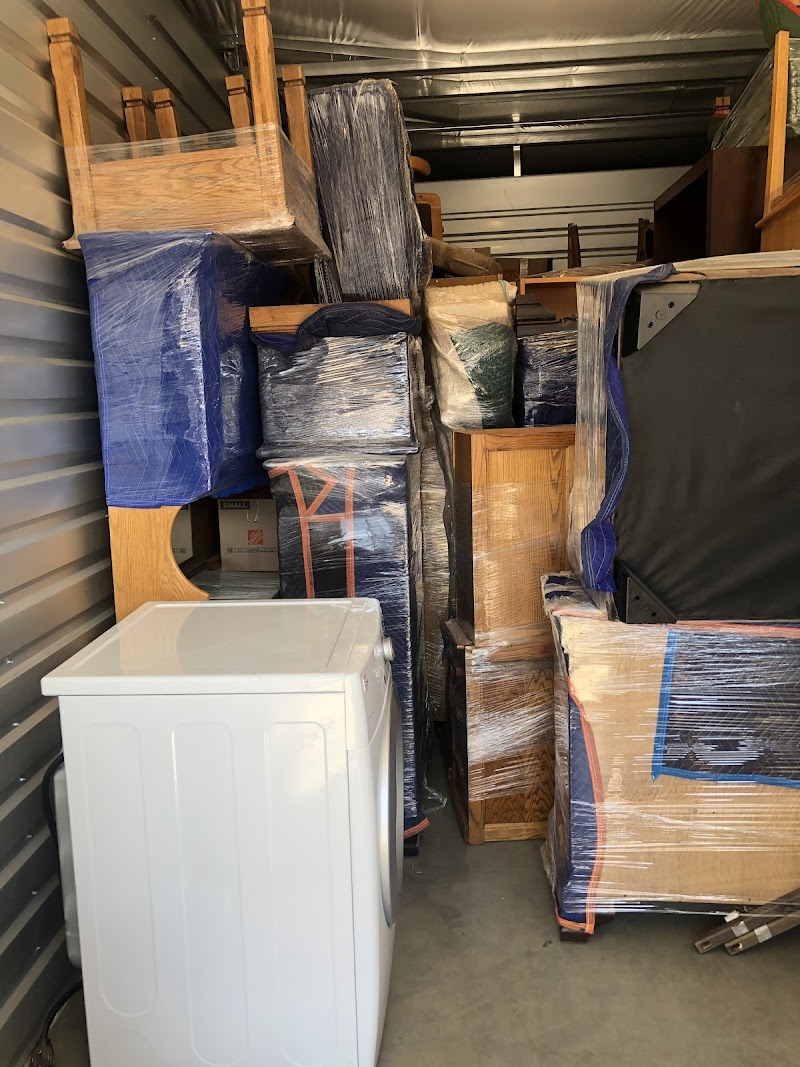 Bellhop Denver Movers logo