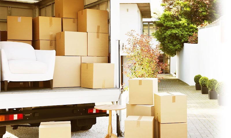 J & G MOVING photo