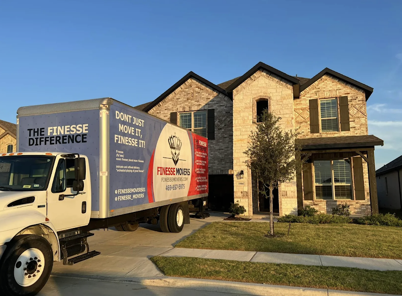 Finesse Movers CA logo