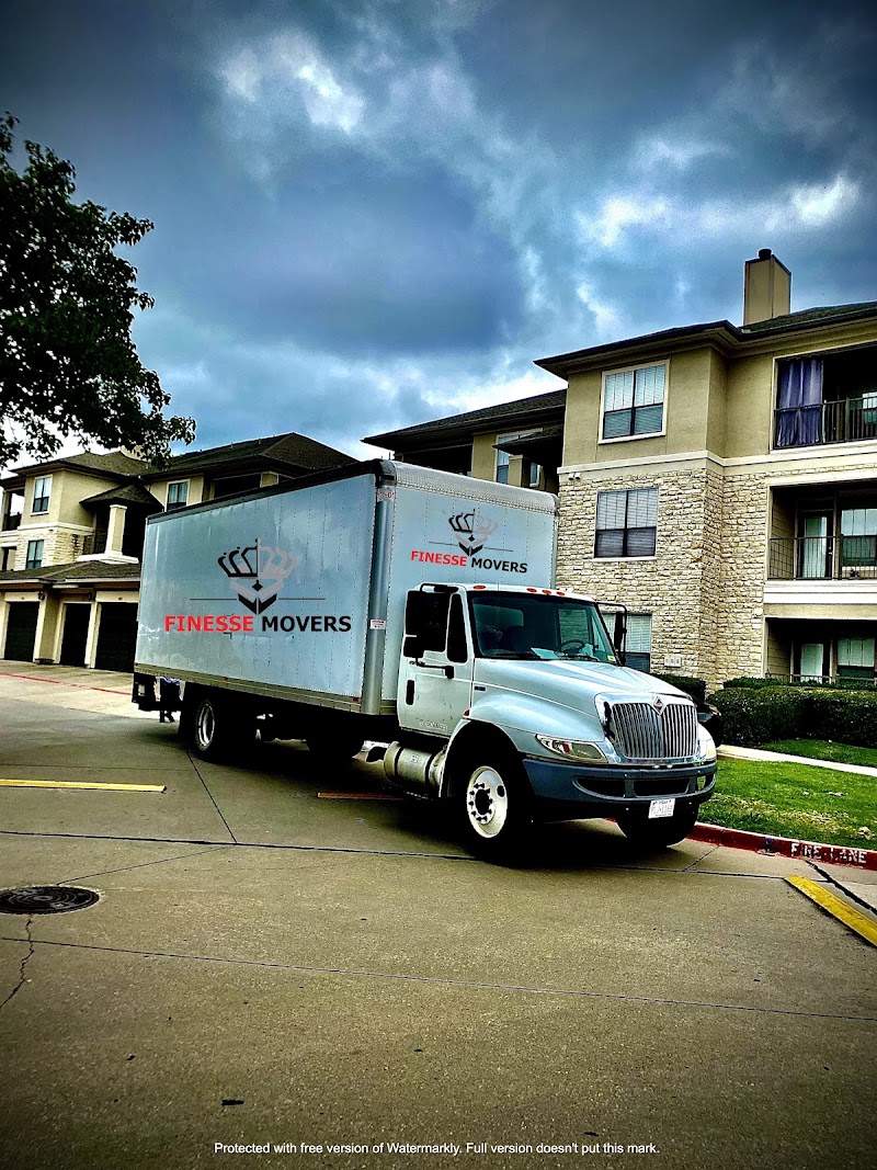 Finesse Movers CA photo