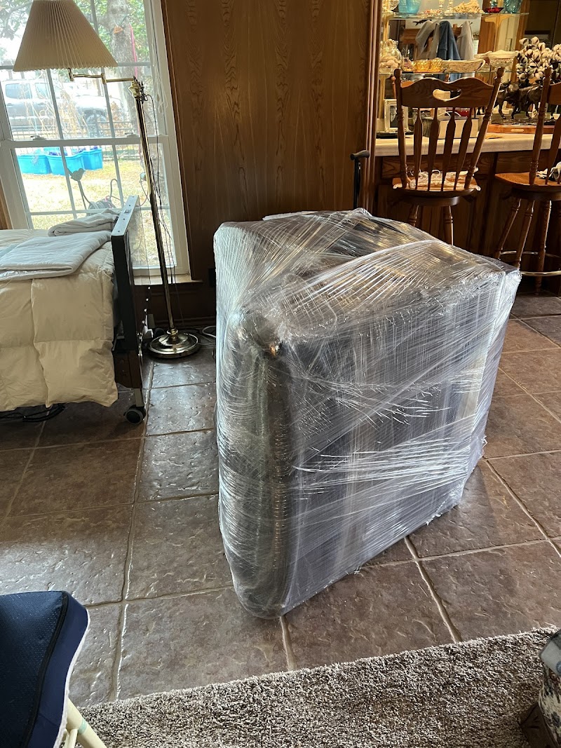 Finesse Movers CA photo