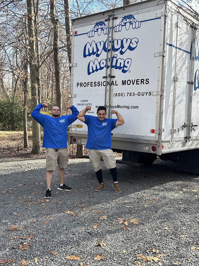 MG Moving photo