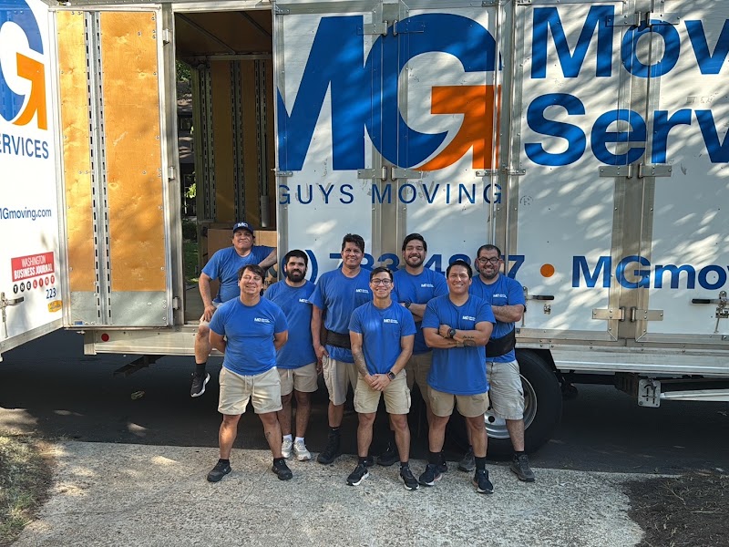 MG Moving photo
