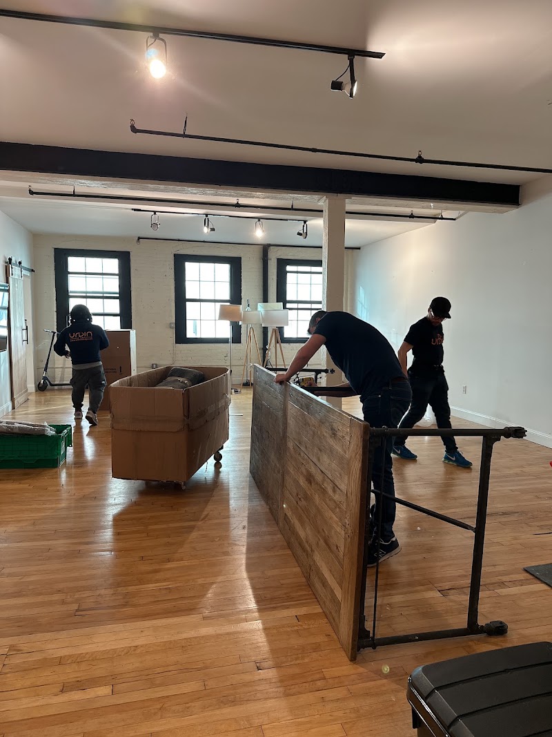 urBin Moving & Storage HUB photo